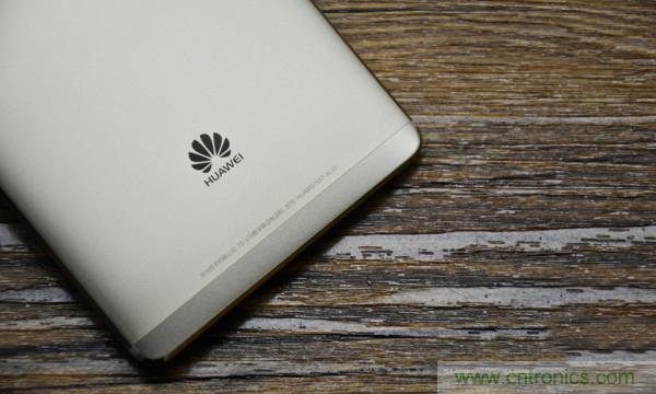 新旗艦Mate 8全評(píng)測(cè)：橫空出世！能否延續(xù)一機(jī)難求？