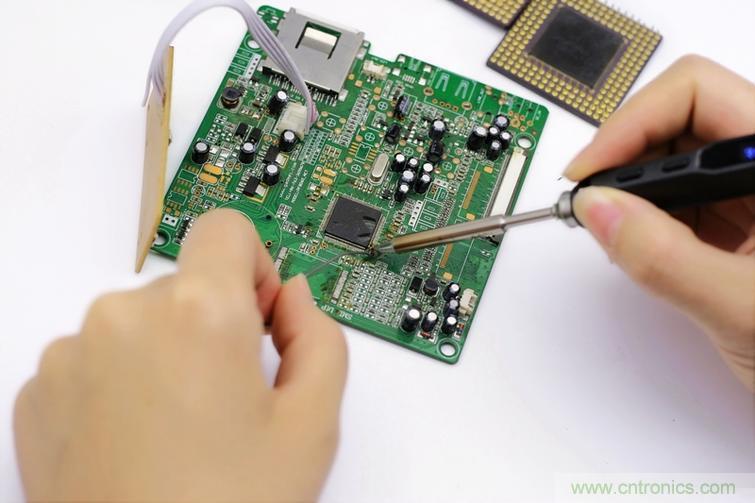 一款能喚起 70 后工程師朋友&ldquo;童年趣事&rdquo;的迷你電烙鐵！