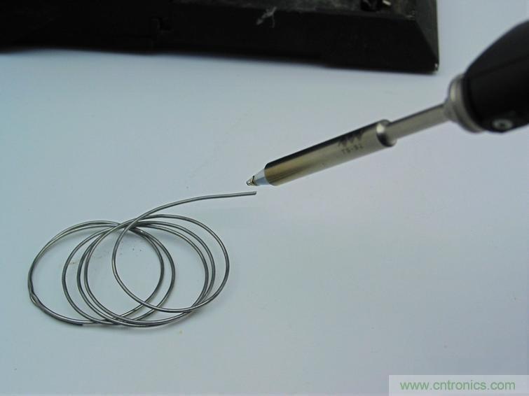 一款能喚起 70 后工程師朋友&ldquo;童年趣事&rdquo;的迷你電烙鐵！