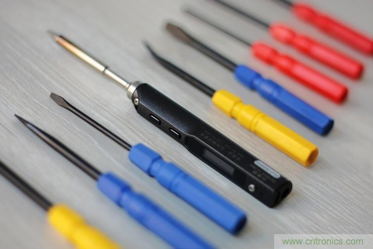 一款能喚起 70 后工程師朋友&ldquo;童年趣事&rdquo;的迷你電烙鐵！