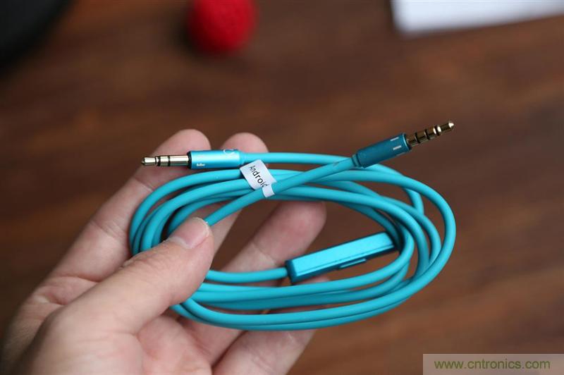 頭條哥的夢想之作！FIIL耳機(jī)能讓汪峰上頭條否？