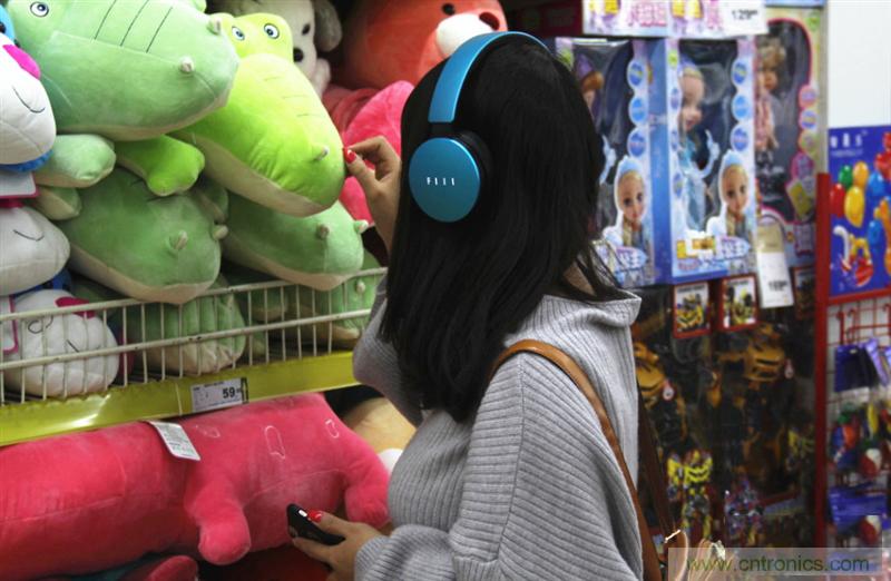 頭條哥的夢想之作！FIIL耳機(jī)能讓汪峰上頭條否？