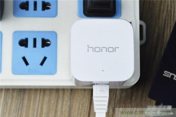 大House也能隨心連，榮耀WiFi穿墻寶評(píng)測(cè)