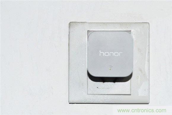 大House也能隨心連，榮耀WiFi穿墻寶評(píng)測(cè)