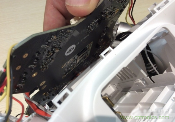 真飛機拆不著，那就來拆拆無人機&ldquo;鼻祖&rdquo;大疆吧！