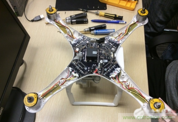 真飛機拆不著，那就來拆拆無人機&ldquo;鼻祖&rdquo;大疆吧！