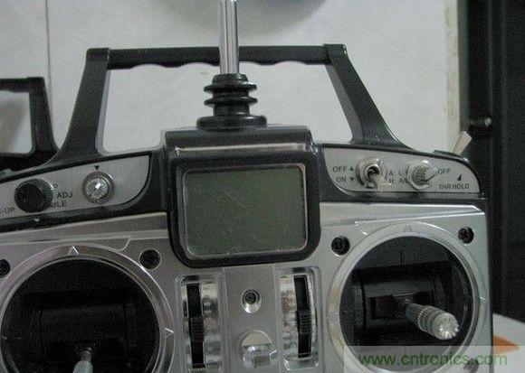 無人機 DIY 制作全過程，酷得不要不要的！