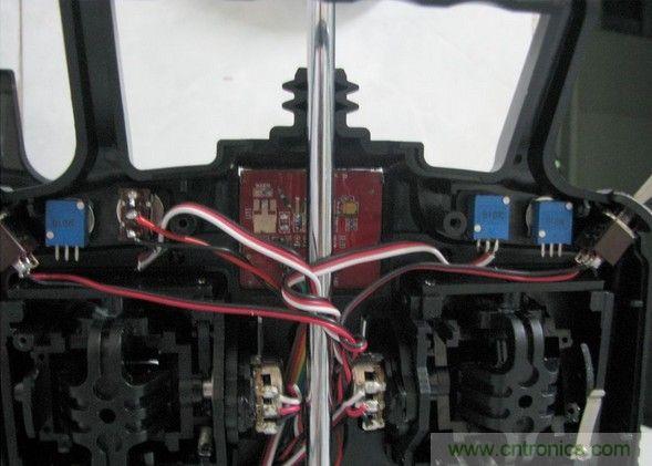 無人機 DIY 制作全過程，酷得不要不要的！