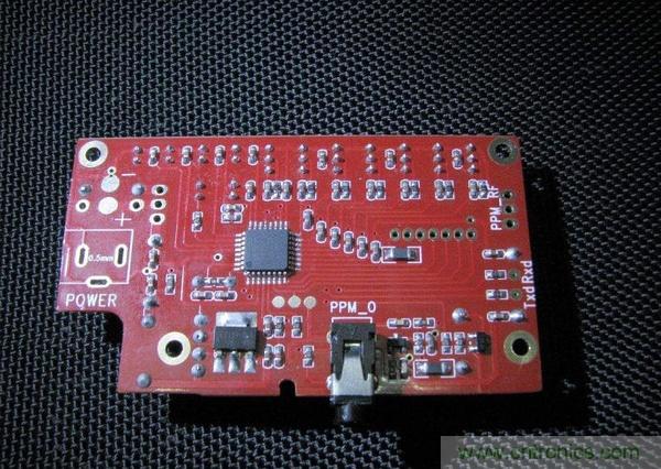 無人機 DIY 制作全過程，酷得不要不要的！