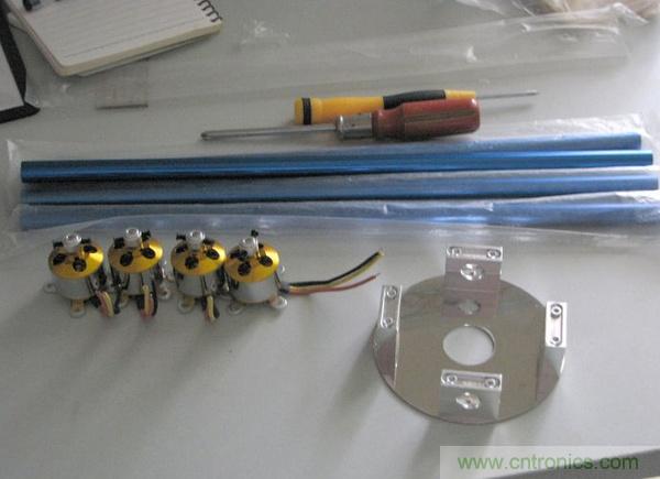 無人機 DIY 制作全過程，酷得不要不要的！