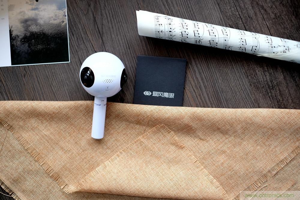 造型神似BB8，讓照片翻滾起來&mdash;&mdash;暴風魔眼