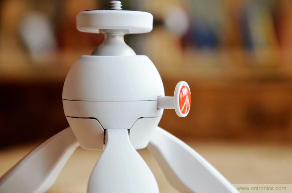 逼格滿滿的相機(jī)便攜三腳架，三足鼎立才安全