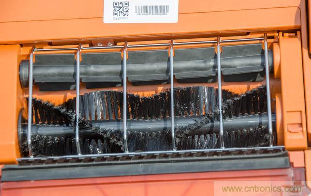 智能導航掃地機器人，以內(nèi)更靠譜！