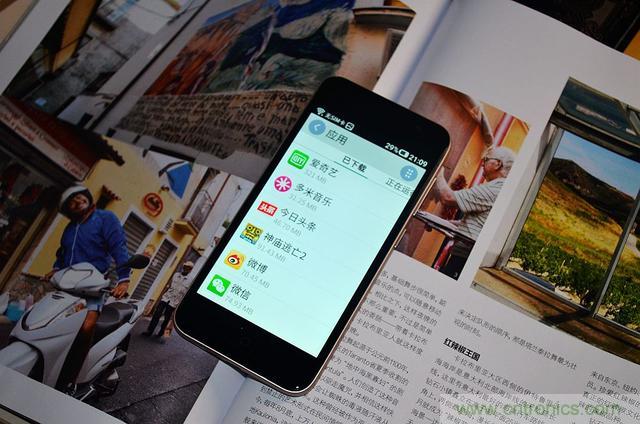 1599元，這款老年手機比小米note還貴100元