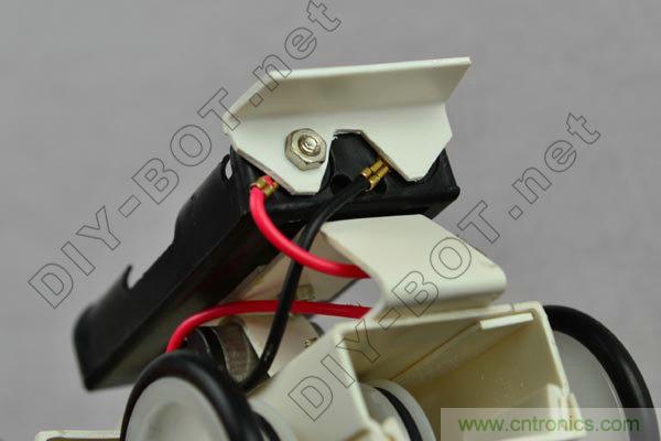 買不起就自己DIY一個(gè)四驅(qū)車&ldquo;速行者&rdquo;