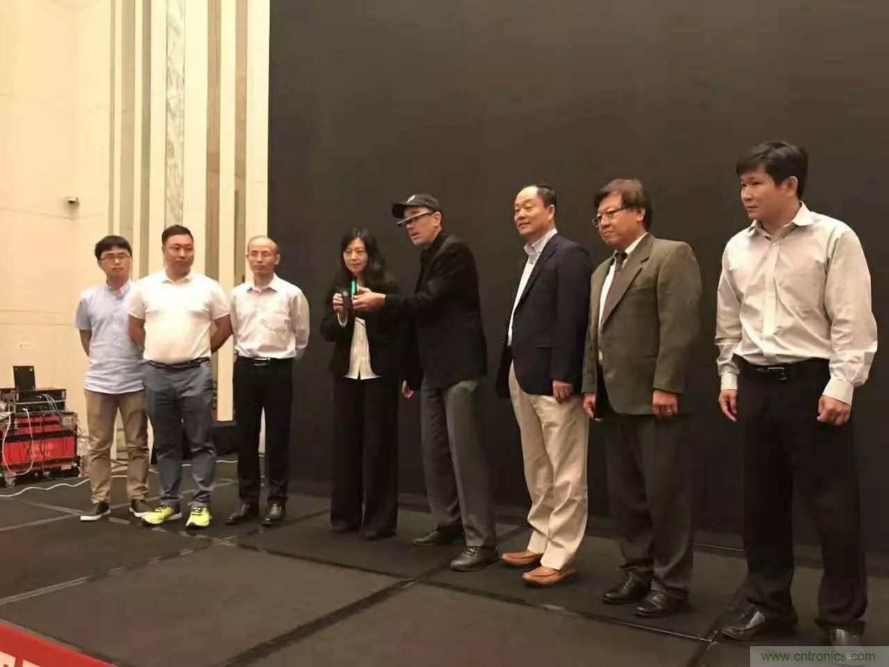 深圳要聞|全球可穿戴之父Steve Mann來深圳了！2017深圳智能穿戴,VR/AR前沿技術(shù)論壇暨開發(fā)者交流酒會