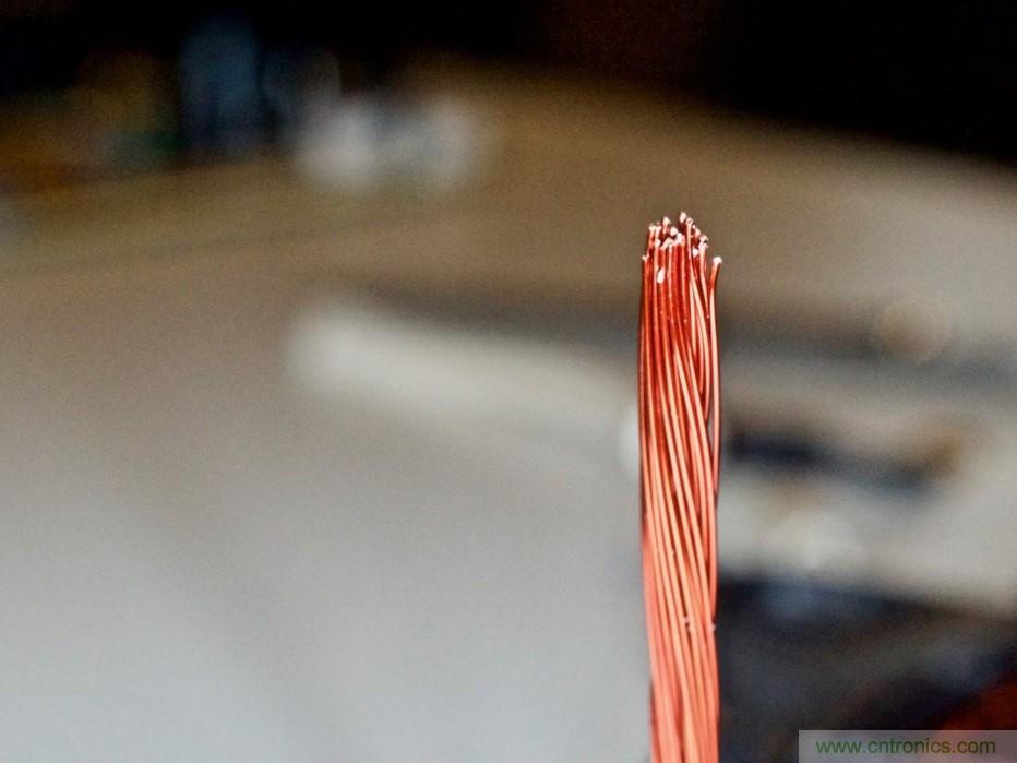 電磁爐里都用了哪些元器件？