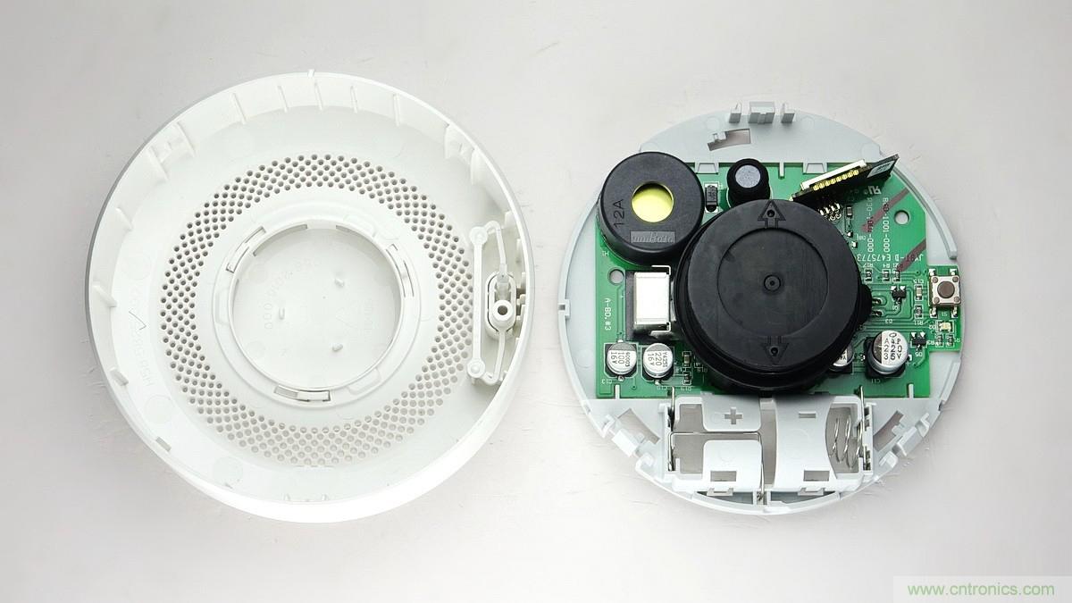 小米煙霧報警器拆解：一顆電池可用五年是如何做到的？