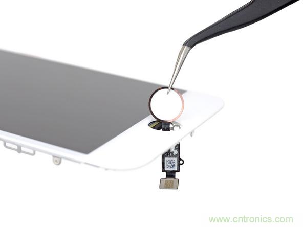 iPhone 8首拆：無線充電版本的iPhone 7？