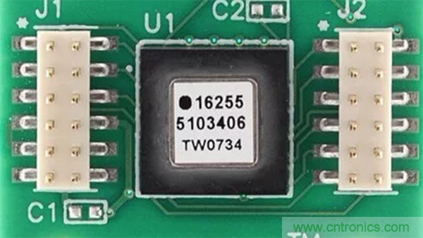 走直線很難嗎？陀螺儀表示，少了它機(jī)器人連直線都走不了