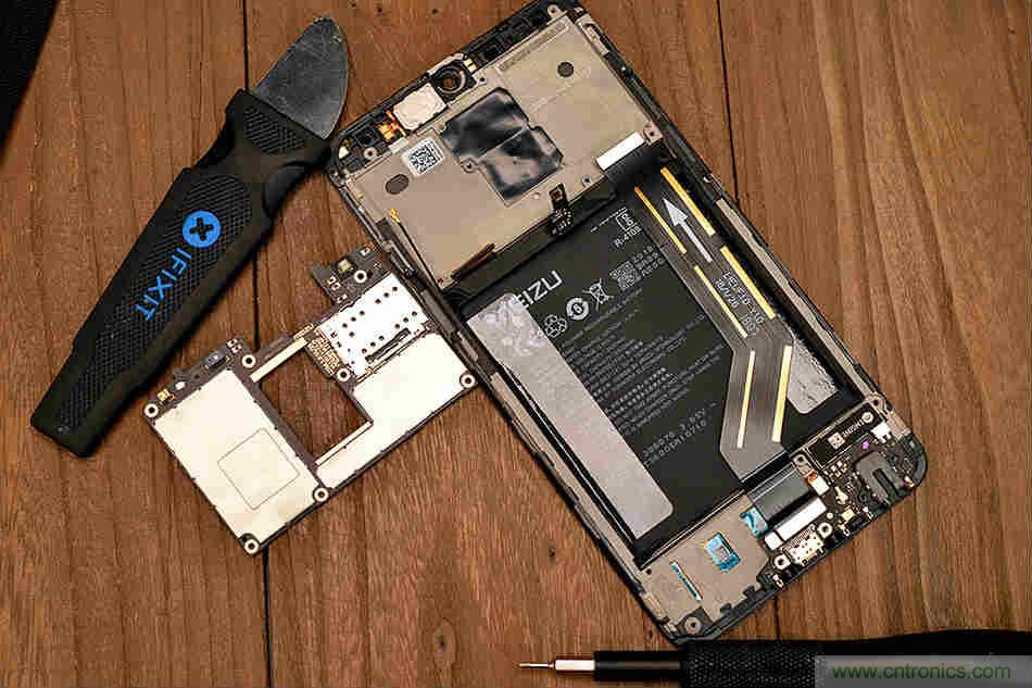 拆解魅族15 Plus：玩轉(zhuǎn)了新概念，但其工藝究竟如何？