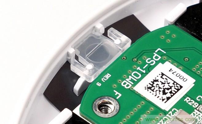 拆解對(duì)比：系出同門，小米、紫米無(wú)線充電器的差別有多大？