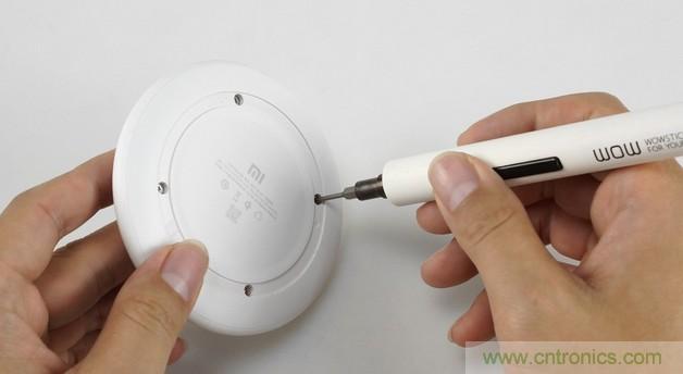 拆解對(duì)比：系出同門，小米、紫米無(wú)線充電器的差別有多大？