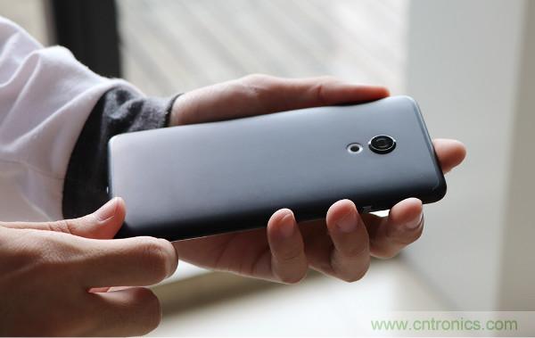 魅族M15拆解：做工精致，壓感Home鍵采用中國(guó)芯