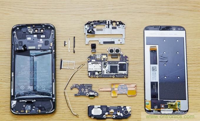 拆解黑鯊手機：多級直觸一體式液冷系統(tǒng)有什么門道？