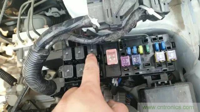 看這里，繼電器應用的那些事兒