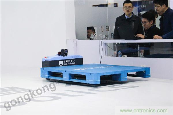 2019慕尼黑上海電子生產(chǎn)設(shè)備展，仙知機(jī)器人賦能電子制造物流智能化！