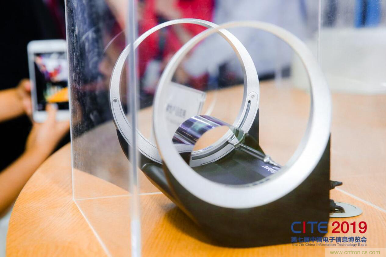 第七屆中國(guó)電子信息博覽會(huì)盛大開(kāi)幕，全力打造電子信息產(chǎn)業(yè)新興增長(zhǎng)極