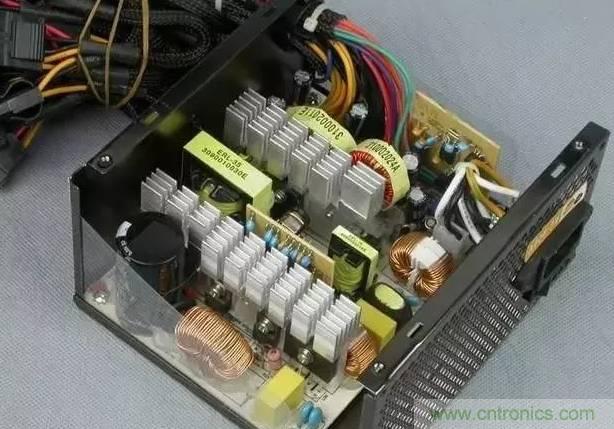 電源內(nèi)部&ldquo;一目了然&rdquo;