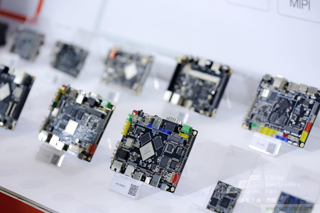 新西部、新重構(gòu)、新機(jī)遇&rdquo;&mdash;2020中國(guó)（西部）電子信息博覽會(huì)開(kāi)幕峰會(huì)在成都成功舉辦