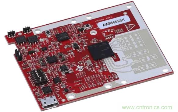 封裝集成天線技術(shù) - 簡化汽車座艙內(nèi)雷達傳感器設(shè)計！
