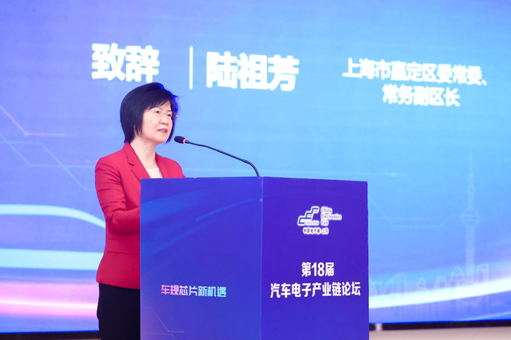 汽車產(chǎn)業(yè)加速邁向智能網(wǎng)聯(lián)電氣化，車規(guī)中國芯力爭據(jù)此集體突破并實(shí)現(xiàn)高質(zhì)量發(fā)展