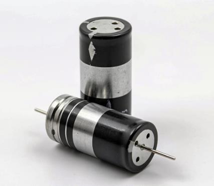 鋁殼電阻技術(shù)解析：原理、優(yōu)勢與產(chǎn)業(yè)生態(tài)全景