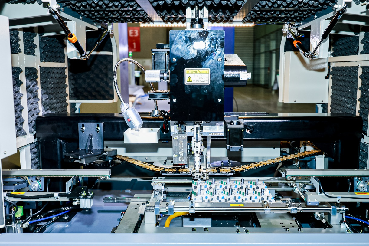 第104屆中國電子展震撼開幕，助推產業(yè)深度融合發(fā)展