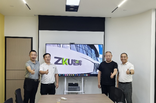 中國電子展組委會聯(lián)袂電子制造產(chǎn)業(yè)聯(lián)盟：四地探企，智啟新程