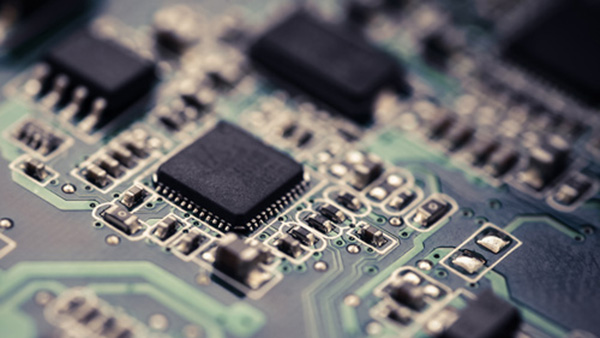 運算放大器輸出電壓反向問題：正確選型，輕松化解！