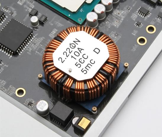 功率電感四重奏：從筆記本到光伏，解析能效升級的隱形推手