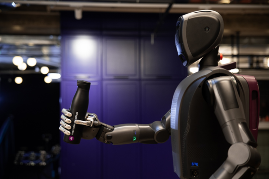 Mobileye跨界收購人形機器人公司，意在成為物理AI時代的領(lǐng)導者